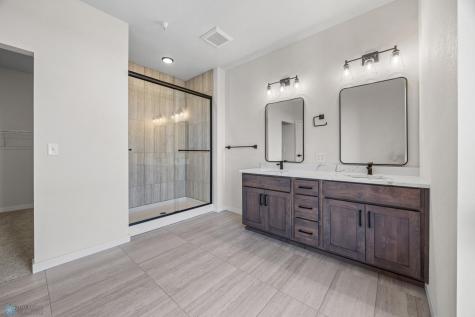 234 Main Avenue Fargo ND 58103