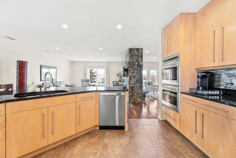 2501 30th Avenue S Fargo ND 58103