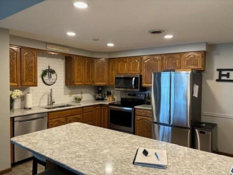 808 Lake Chapeau Drive Albert Lea MN 56007