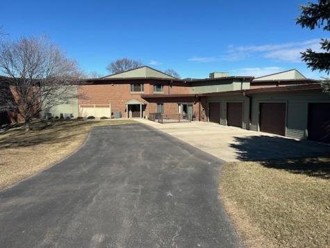 808 Lake Chapeau Drive Albert Lea MN 56007