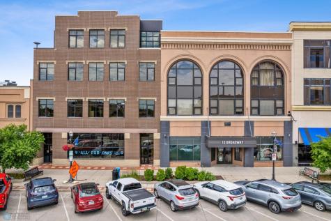 12 Broadway N Fargo ND 58102