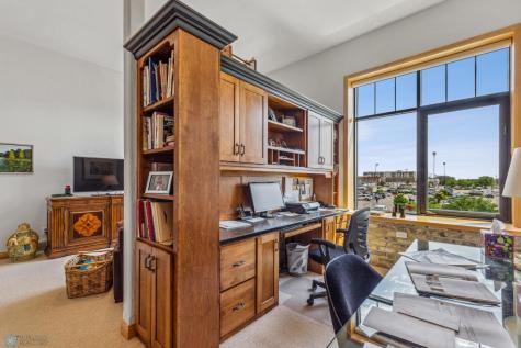 12 Broadway N Fargo ND 58102