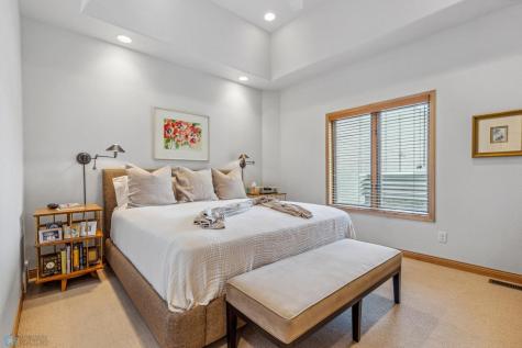 12 Broadway N Fargo ND 58102