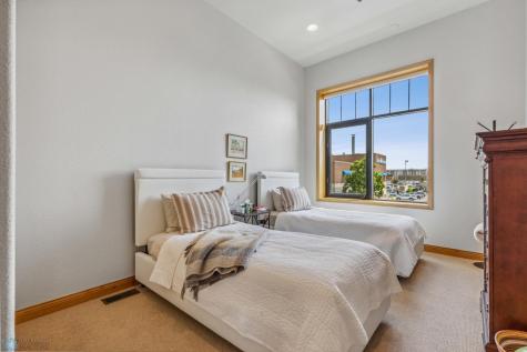 12 Broadway N Fargo ND 58102