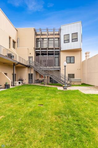 12 Broadway N Fargo ND 58102