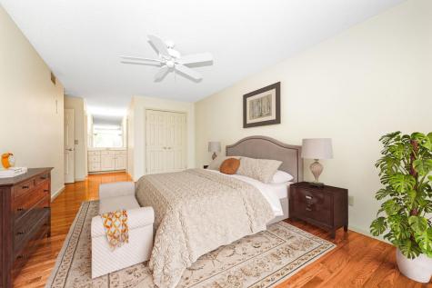 6115 Lincoln Drive Edina MN 55436