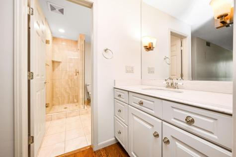 6115 Lincoln Drive Edina MN 55436