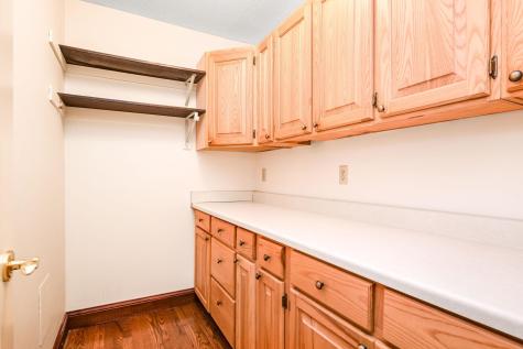 6115 Lincoln Drive Edina MN 55436