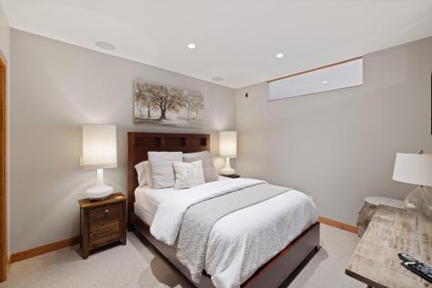 300 Broadway N Fargo ND 58102