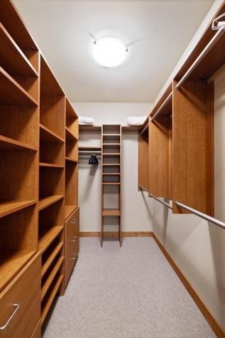 300 Broadway N Fargo ND 58102