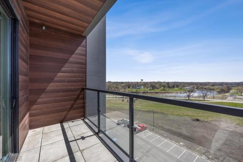 234 Main Avenue Fargo ND 58103