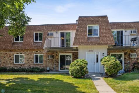 2320 20th Avenue S Fargo ND 58103