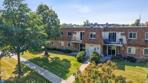 2320 20th Avenue S Fargo ND 58103