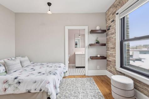 1204 Harmon Place Minneapolis MN 55403