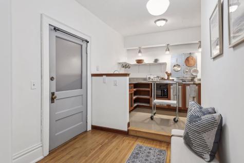 1204 Harmon Place Minneapolis MN 55403