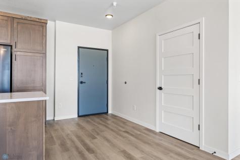 234 Main Avenue Fargo ND 58103