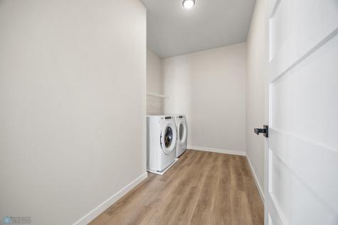 234 Main Avenue Fargo ND 58103