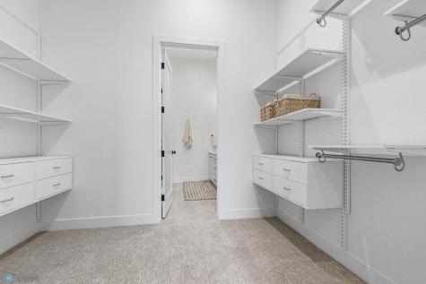 505 Oak Street N Fargo ND 58102