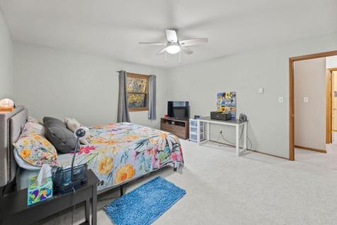 520 6th Avenue W West Fargo ND 58078