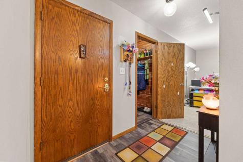 520 6th Avenue W West Fargo ND 58078