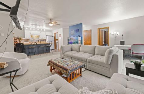 520 6th Avenue W West Fargo ND 58078