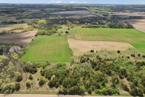 Part Nw1/4 Of Sw1/4 Acres Located In Section 23 Jordan MN 55352