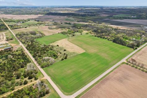 Part Nw1/4 Of Sw1/4 Acres Located In Section 23 Jordan MN 55352