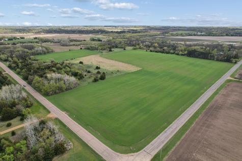 Part Nw1/4 Of Sw1/4 Acres Located In Section 23 Jordan MN 55352