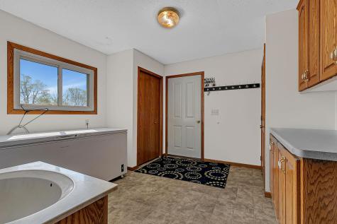 21372 273rd Avenue Paynesville MN 56362