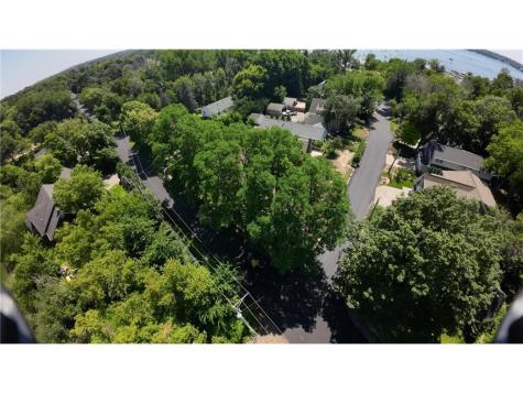 1202 La Salle Street Wayzata MN 55391