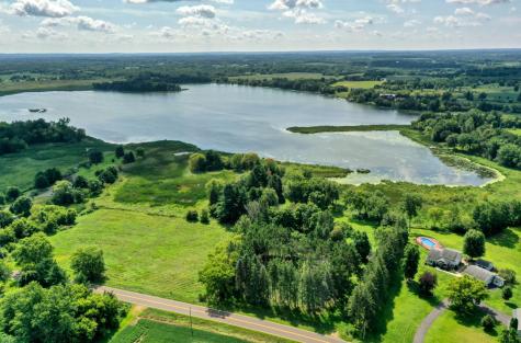 15055 Little Lake Road Center City MN 55012