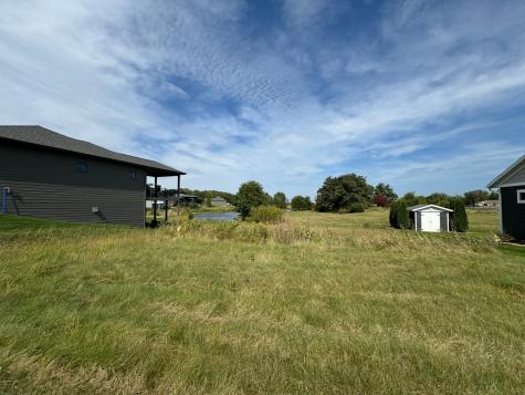 105 Emerald Lake Drive Lake City MN 55041
