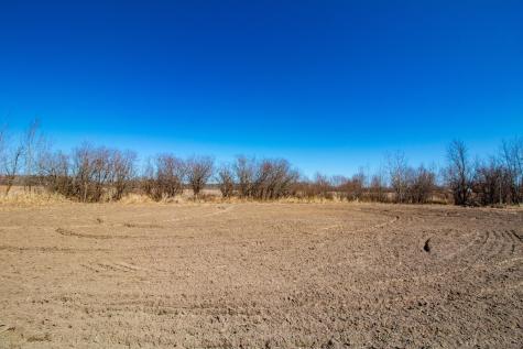 37675 395th Street Dent MN 56528