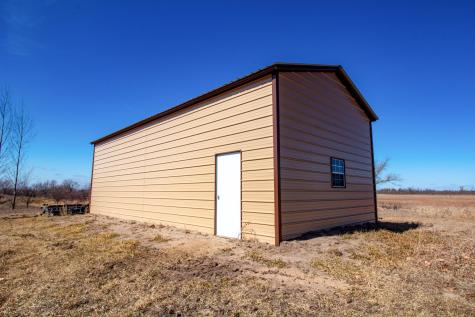 37675 395th Street Dent MN 56528
