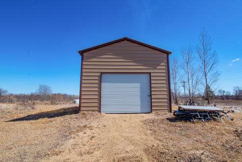 37675 395th Street Dent MN 56528