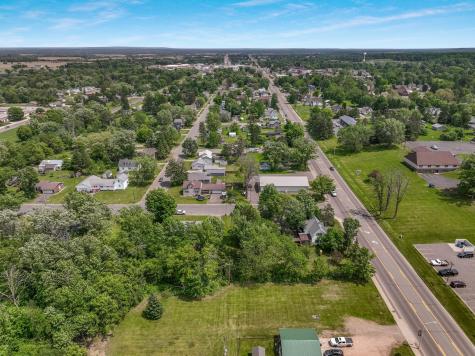429 W Division Avenue Barron WI 54812