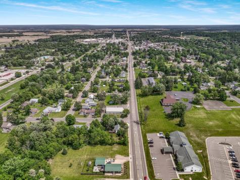 429 W Division Avenue Barron WI 54812