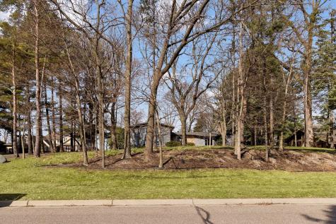 1835 Hunter Lane Mendota Heights MN 55118