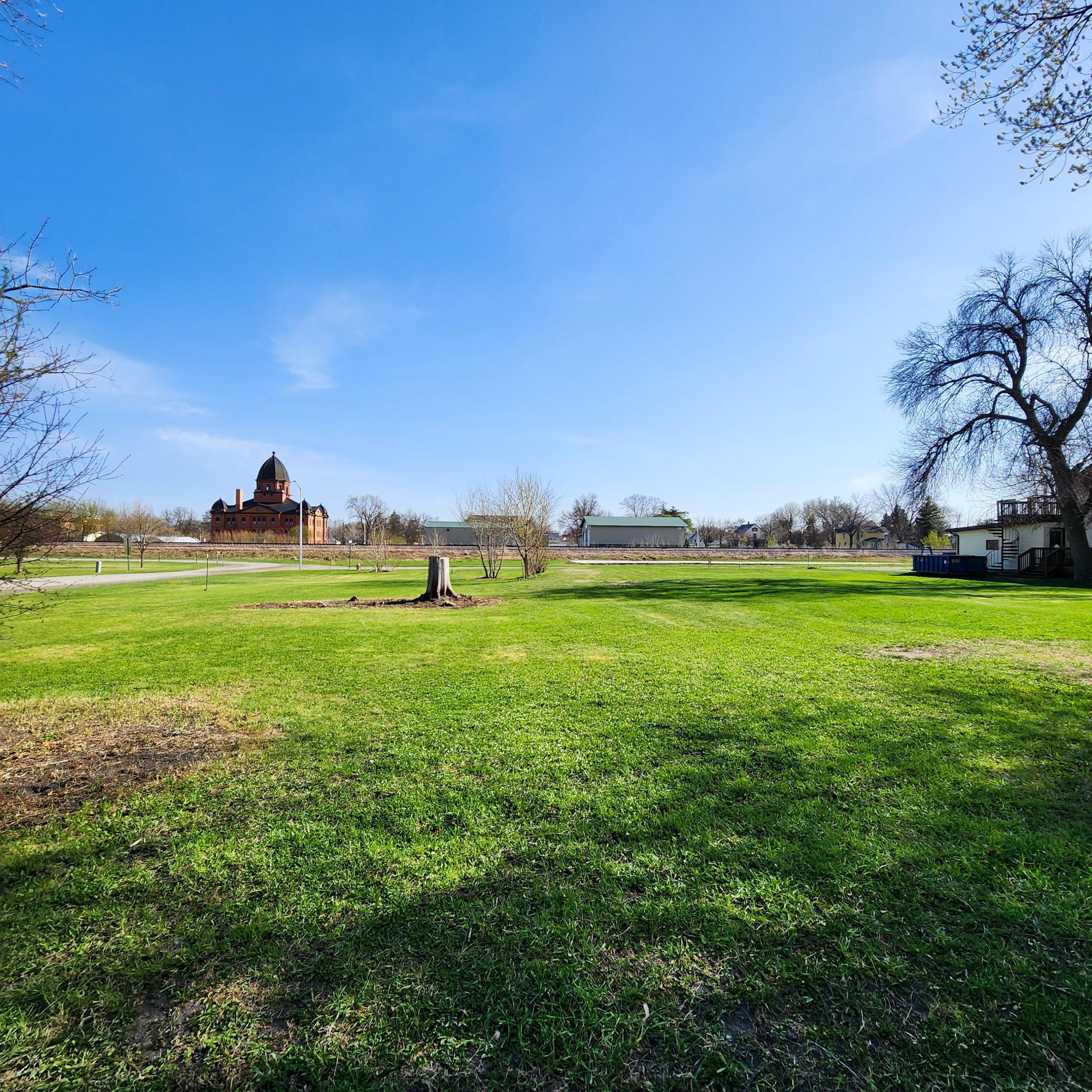 602 E Willow Avenue Olivia MN 56277