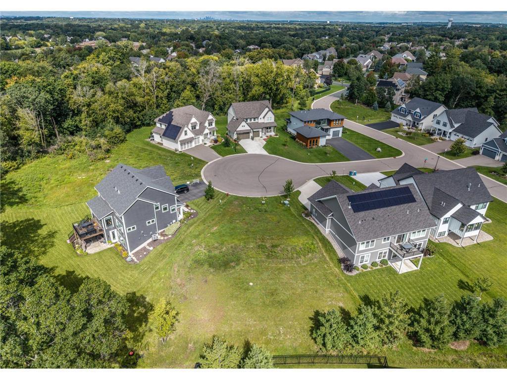 11732 Azure Circle Inver Grove Heights MN 55077