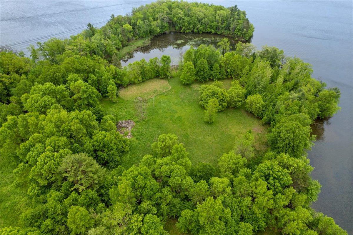 X Garbutt Island Birchwood WI 54817
