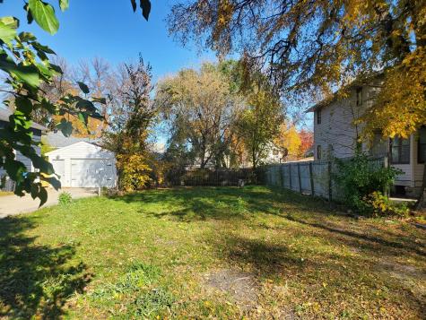 1345 4th Avenue S Fargo ND 58103