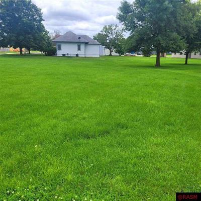 210 Reed Street S Waterville MN 56096