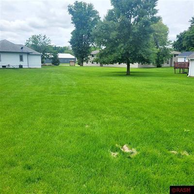 210 Reed Street S Waterville MN 56096