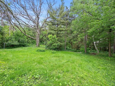 935 Kennard Street Saint Paul MN 55106