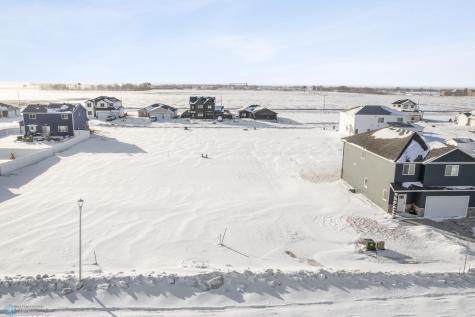 4321 21st Avenue S Moorhead MN 56560