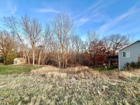 921 Snowbird Drive Red Wing MN 55066