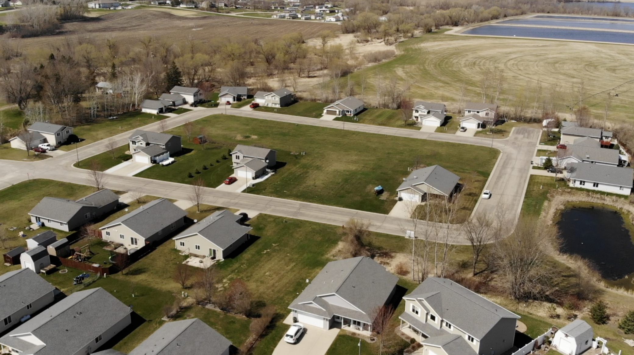 564 Willow Avenue Eden Valley MN 55329