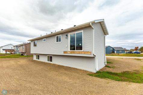 2401 Terrace Lane Hawley MN 56549