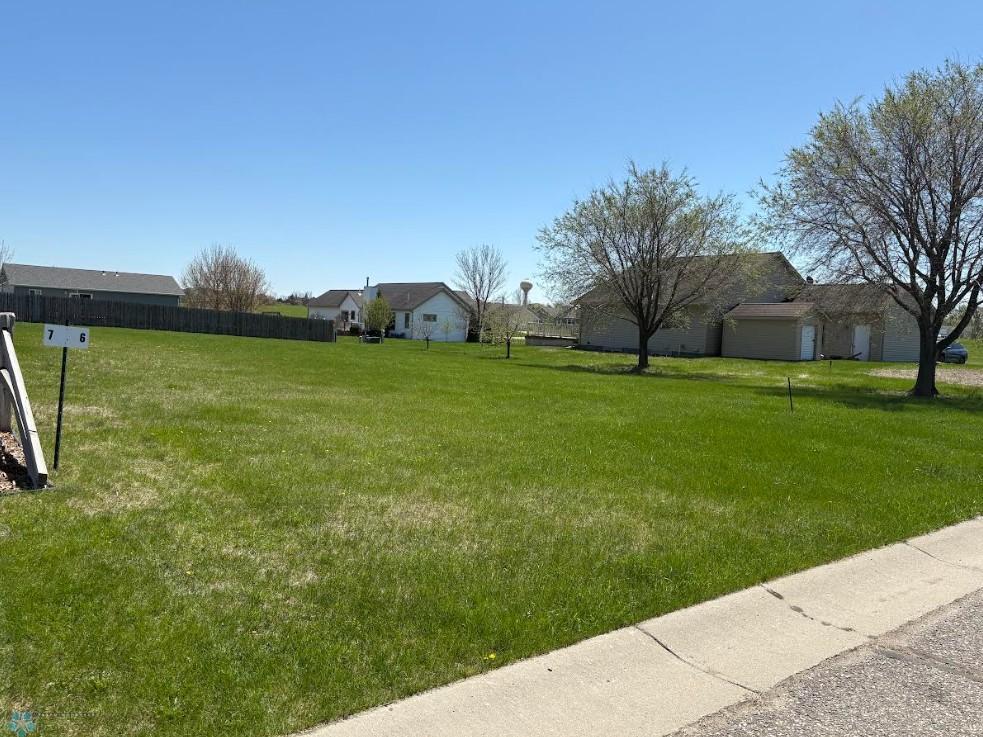 702 10th Street NW Frazee MN 56544